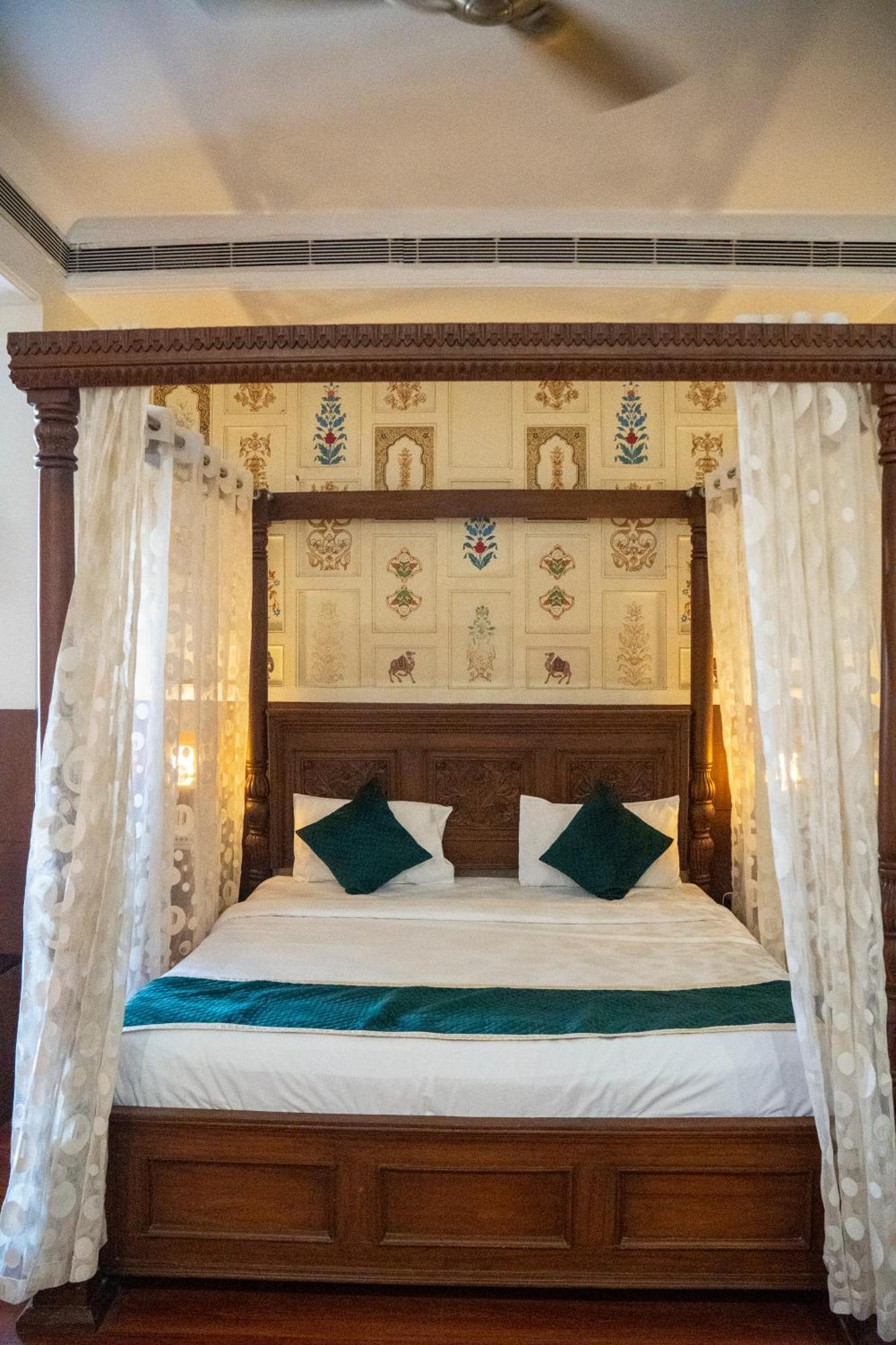 Hotel Sun Grand Agra  Zewnętrze zdjęcie