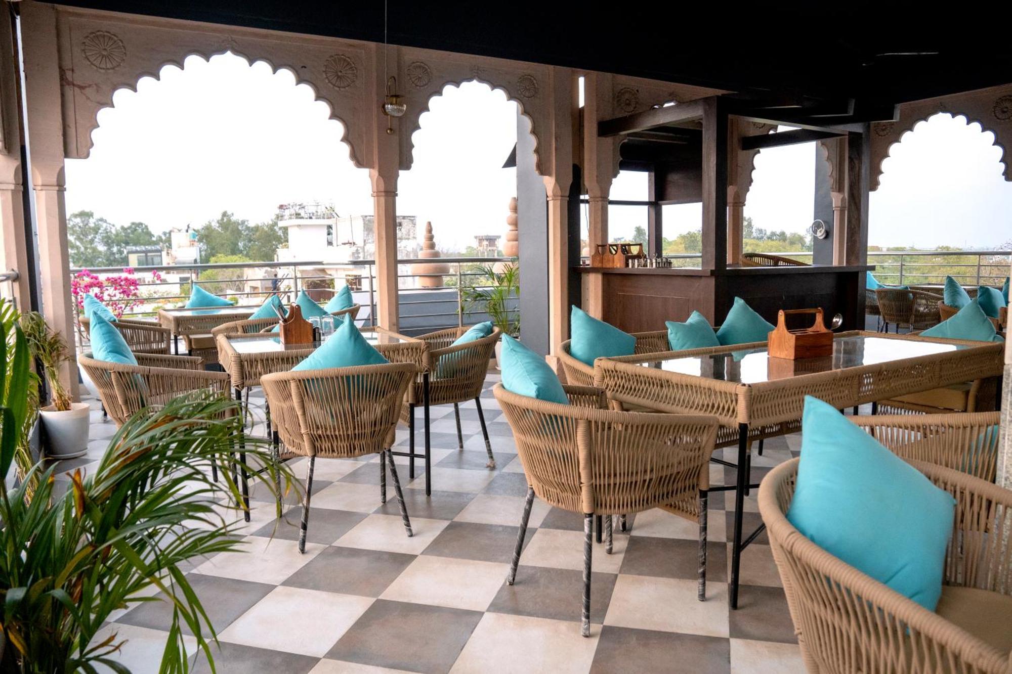 Hotel Sun Grand Agra  Zewnętrze zdjęcie