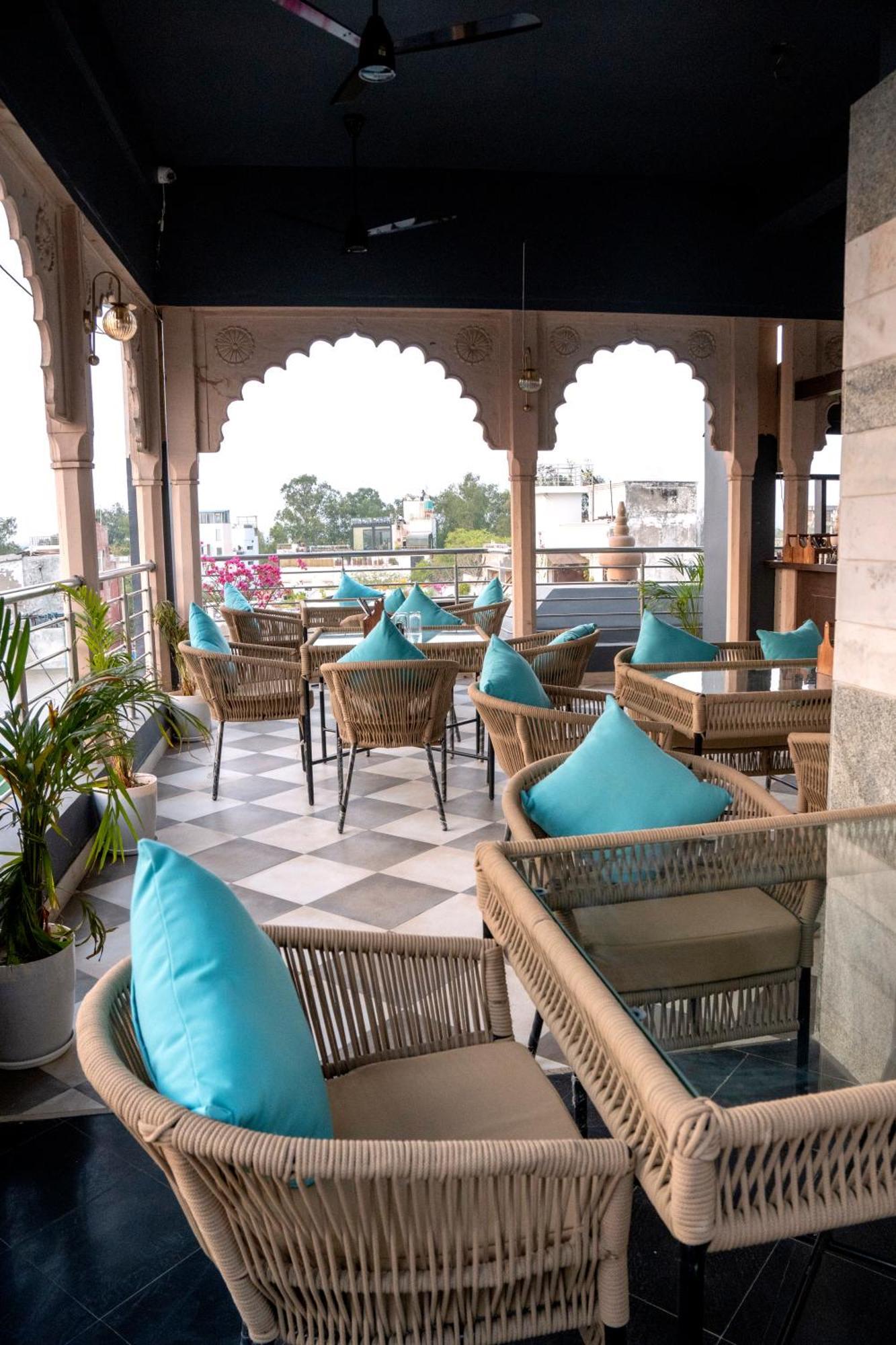 Hotel Sun Grand Agra  Zewnętrze zdjęcie
