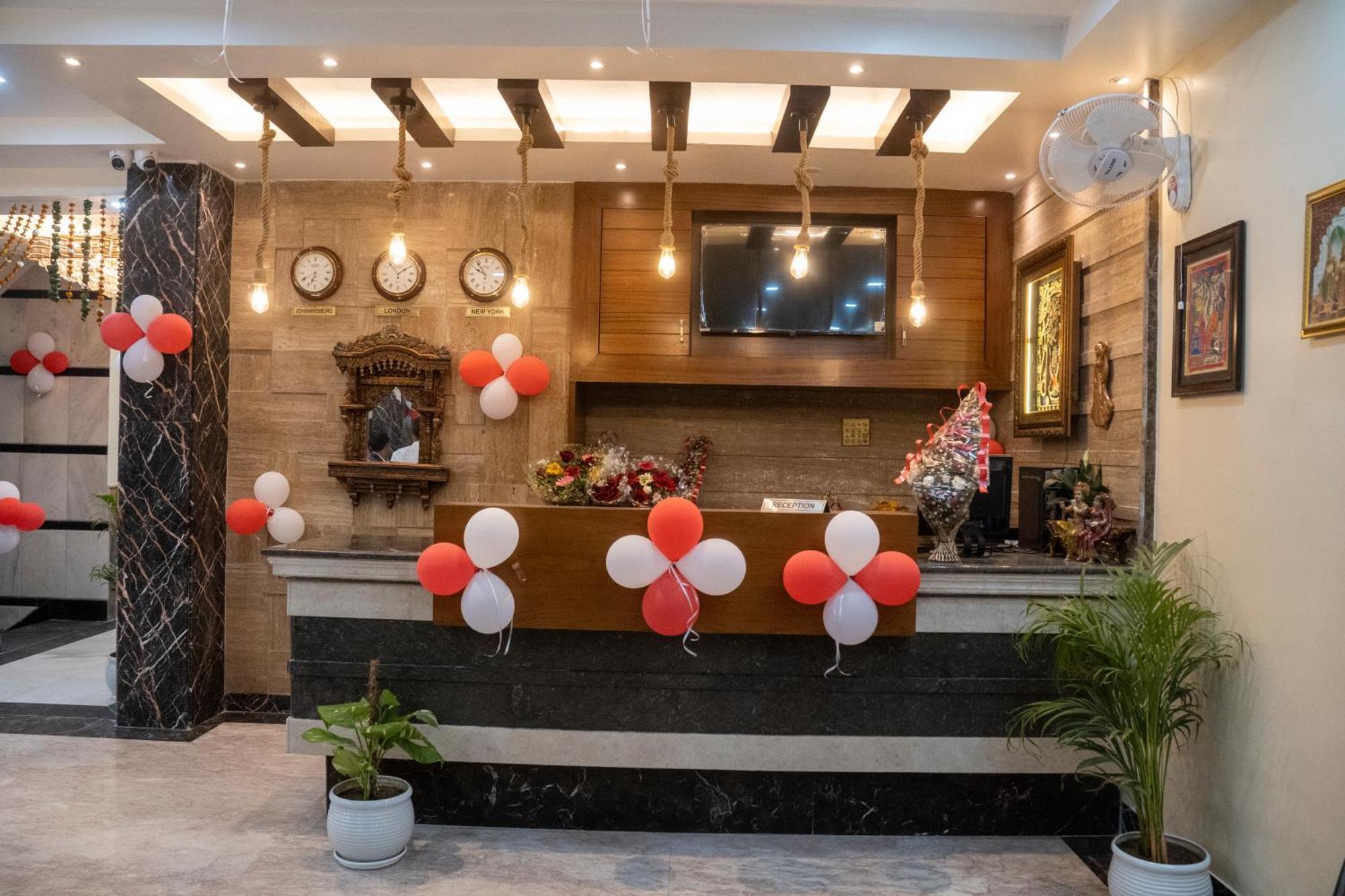 Hotel Sun Grand Agra  Zewnętrze zdjęcie